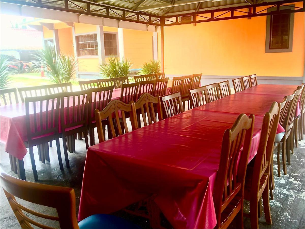 Maena Water Chalets Tumpat Buitenkant foto