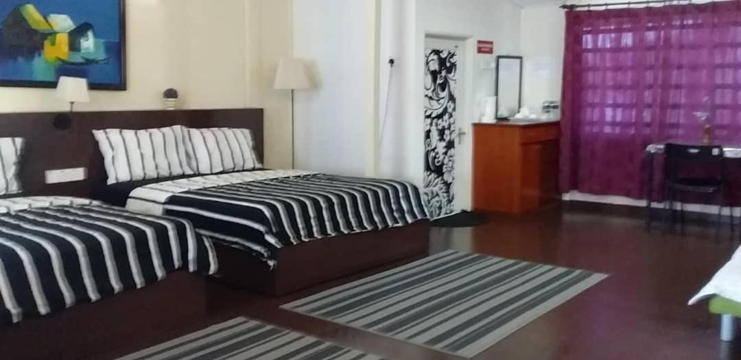 Maena Water Chalets Tumpat Buitenkant foto