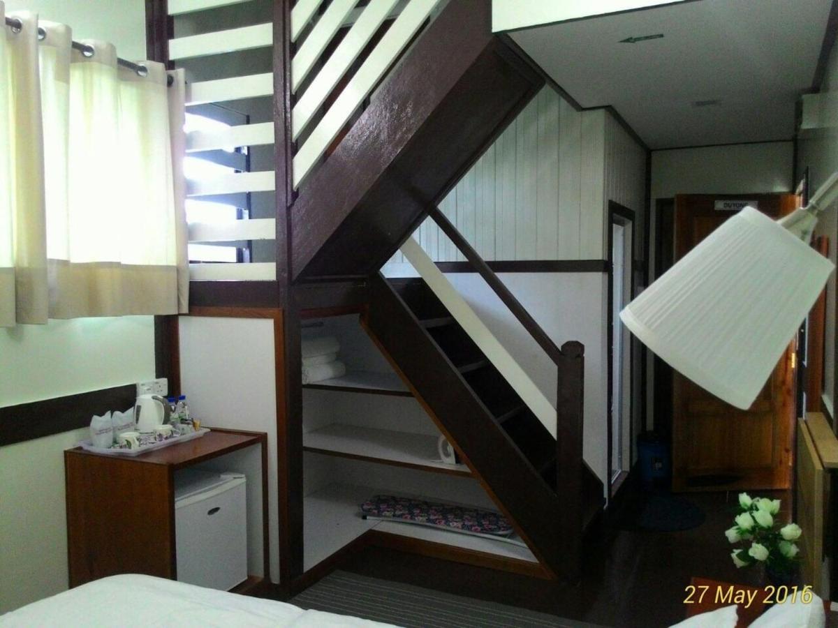 Maena Water Chalets Tumpat Buitenkant foto