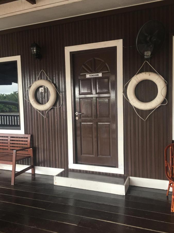 Maena Water Chalets Tumpat Buitenkant foto
