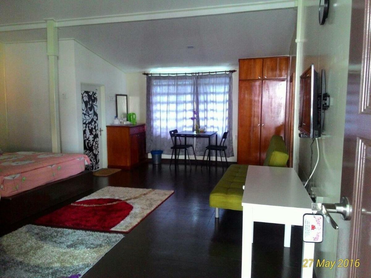 Maena Water Chalets Tumpat Buitenkant foto