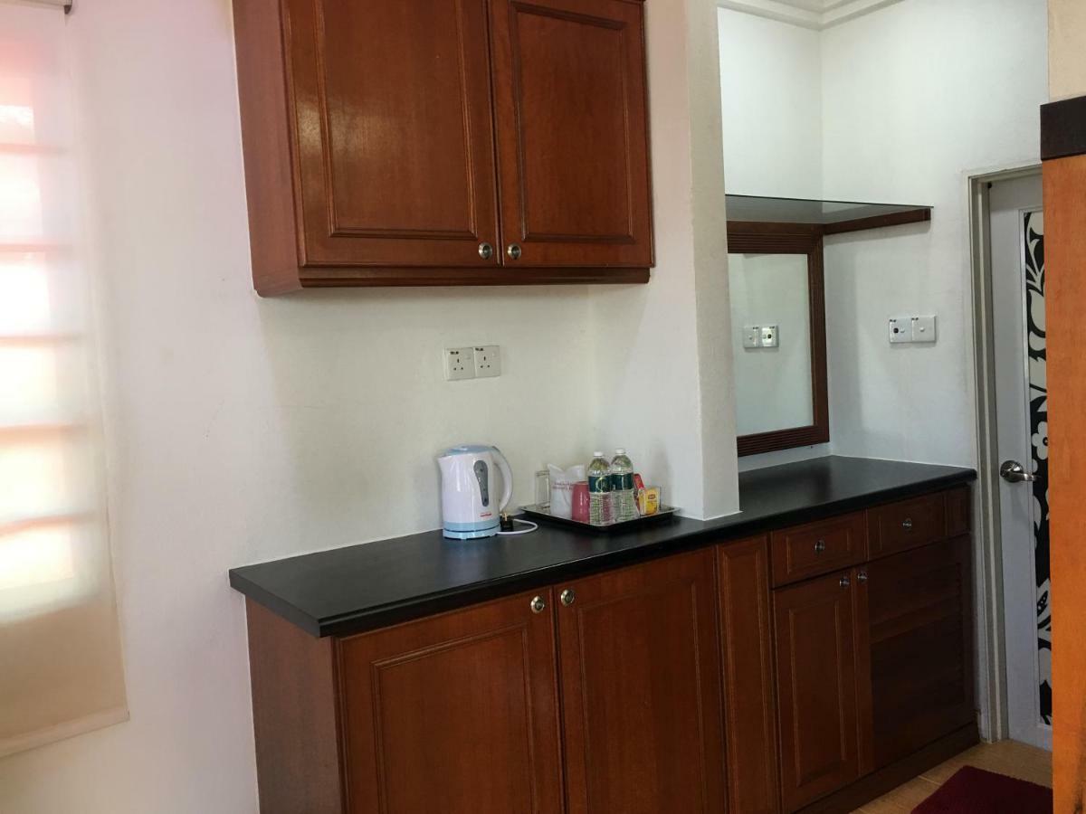 Maena Water Chalets Tumpat Buitenkant foto